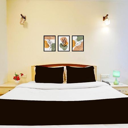 Townhouse Oak Nirman Nagar Mansarovar Dźajpur Zewnętrze zdjęcie