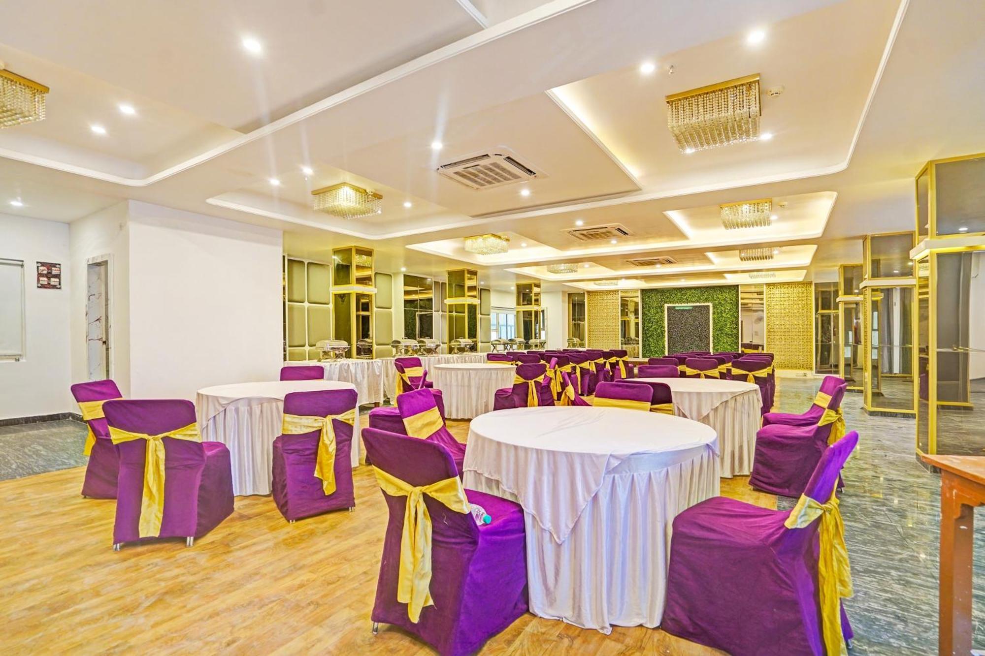 Townhouse Oak Nirman Nagar Mansarovar Dźajpur Zewnętrze zdjęcie